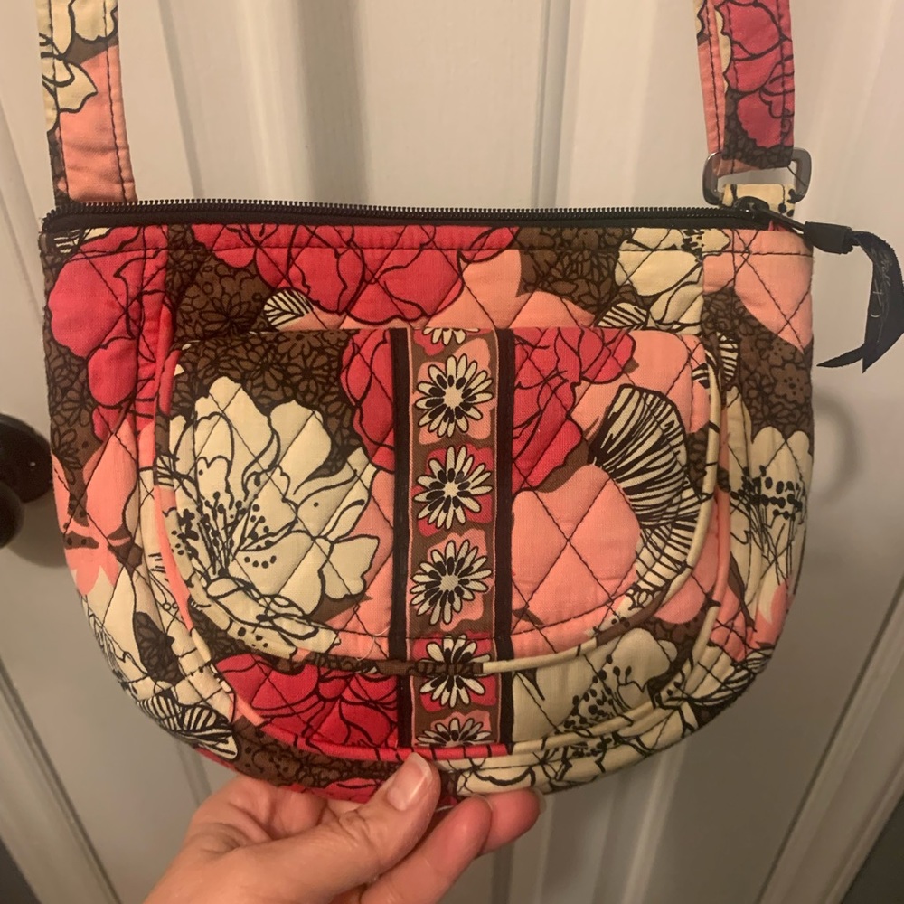 Vera Bradley cross body bag.